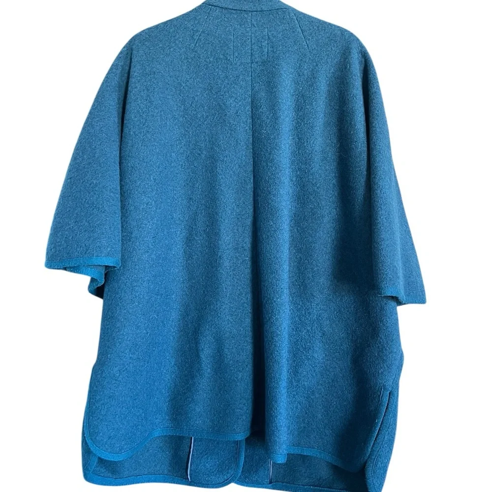 Talbots Women’s Wool Cape Cloak Blue size XL
